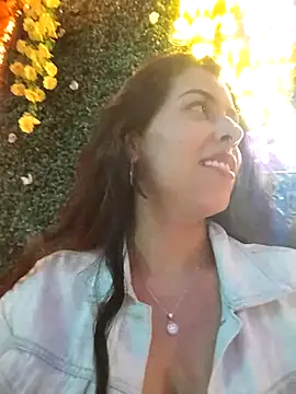 Sembang XXX Secara Langsung Luianna