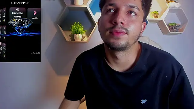 XXX chat uživo modela Issac_james_