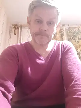 Mr__XX: διαδικτυακό σόου στην κάμερα