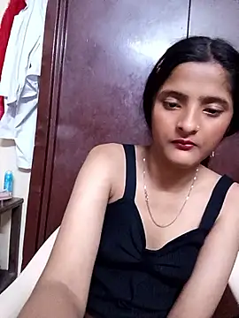 KittyBby14のライブXXXチャット