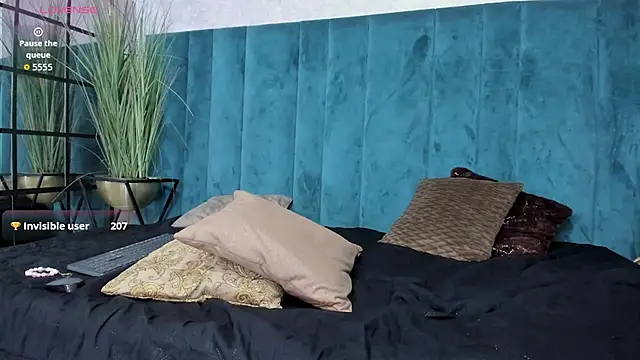 VictoriaaBlair Chat XXX live