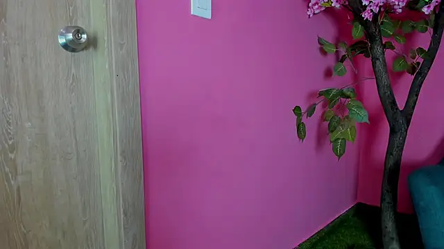 Valeriabigass élő XXX-chatje