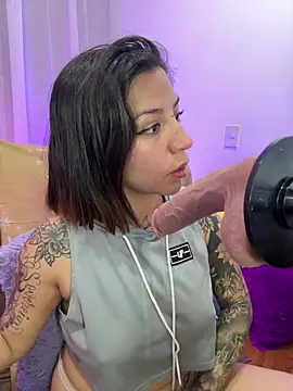 _antonella_dreamss Adlı Modelin Canlı XXX Sohbeti