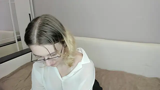 Silva-Tailll 라이브 XXX 채팅