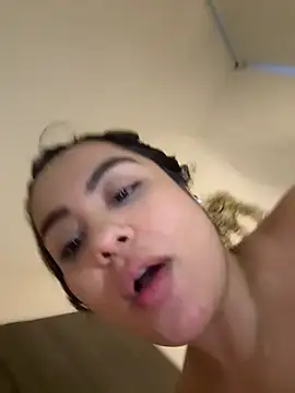 แชท XXX สดของ valeria2019hot