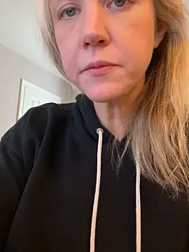 Pokazy przed kamerką – Kay_Cakes