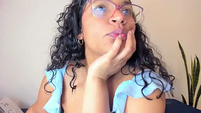 Chatroom XXX en direct de iriss_25