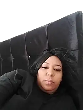 emma_purple_'s Webcam Show