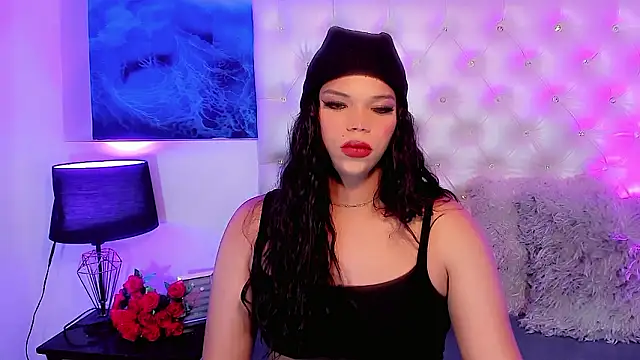 Keira_Fox31 Chat XXX in diretta