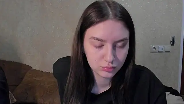 love_lina_muuur's Live XXX Chat