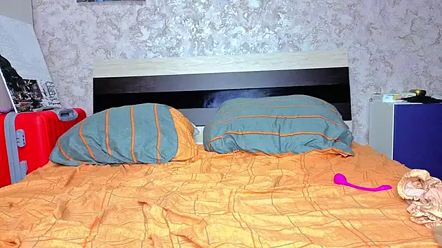 Baiambel_Mi Adlı Modelin Canlı XXX Sohbeti