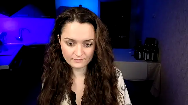 Chat +18 de Cerann1 ao vivo