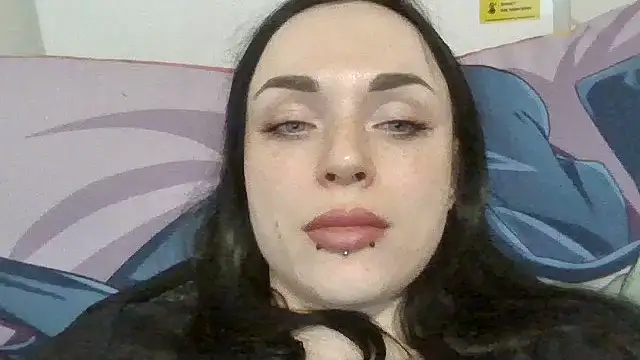 Trinsy_Love: онлайн-секс-чат