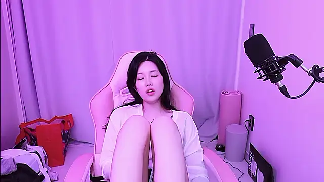 MISA_02 Chat XXX in diretta