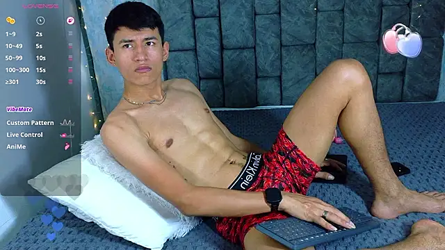 NicolasTorrez Live XXX Chat