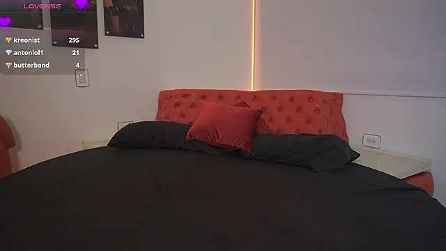 Petitte_Mussa – Naživo XXX chat