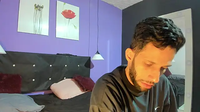 Karim_mansurのウェブカメラショー