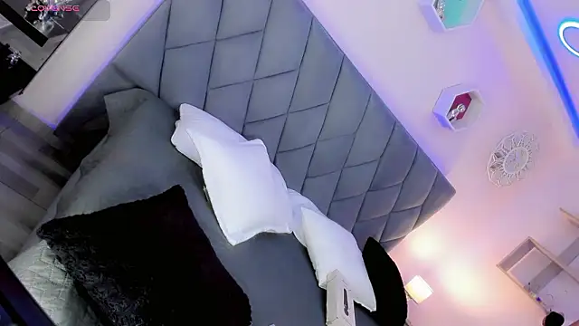 Amira_Ember 라이브 XXX 채팅