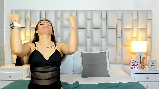 paola_katy_dicksのライブXXXチャット