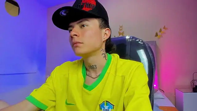 Nascary_Fox Live XXX-Chat