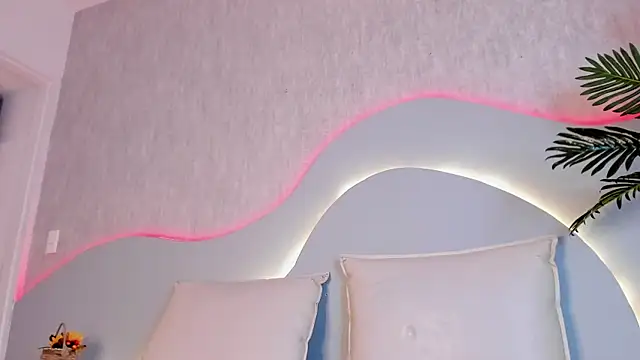 Chat XXX ao vivo de CannelaSmith