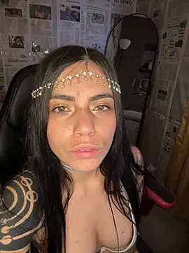 i_am_nina_'s Live XXX Chat