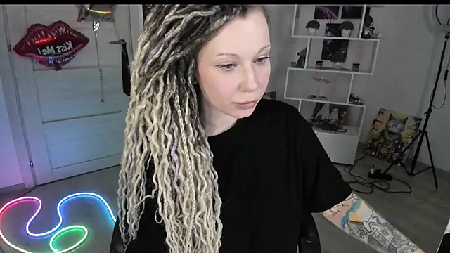 HoneySallyMoore Chat XXX live