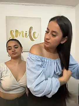 Živý XXX chat Antonella_Julieta