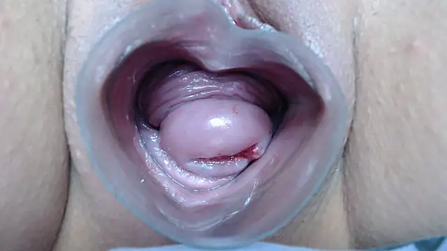 XXX chat uživo modela Princess_pussy01