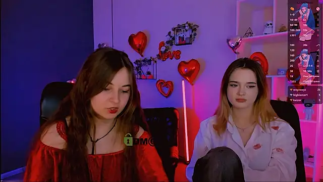 liana_kisses: απευθείας συνομιλία ΧΧΧ