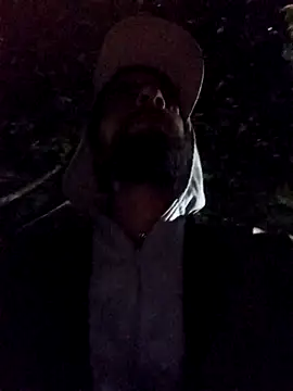 hairy_mannn Adlı Modelin Canlı XXX Sohbeti