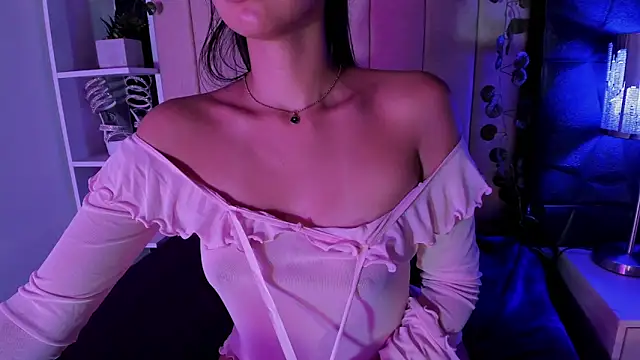 kendall_saenz live XXX chat