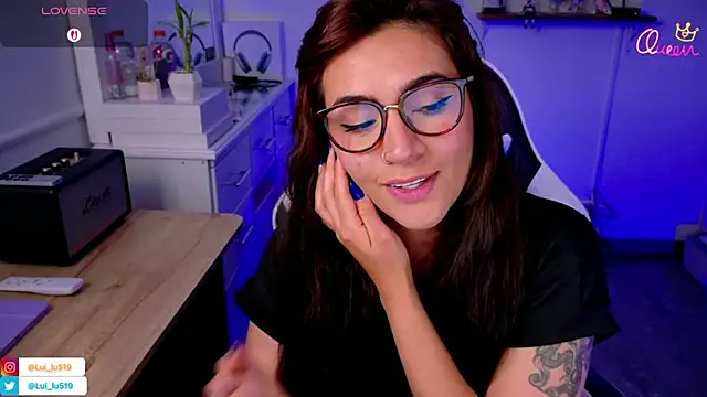 Czat XXX na żywo – ImLui_lu