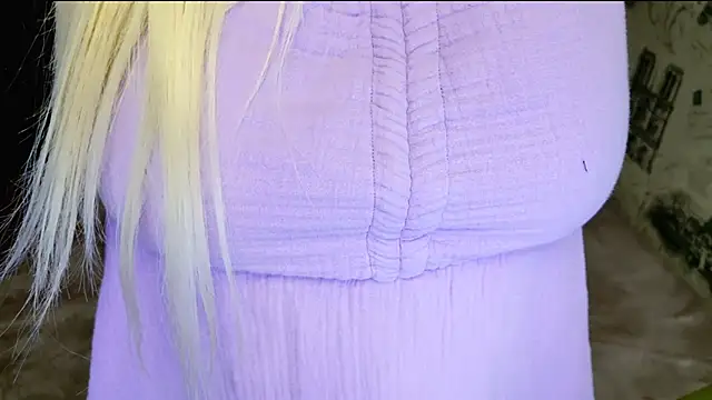 lovely-eyes live XXX chat