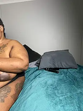 MissLola27 Pertunjukan Webcam