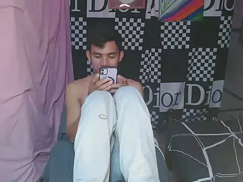 urhot_chany – Kamerová šou