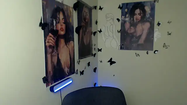 Chatroom XXX en direct de StellaCRL