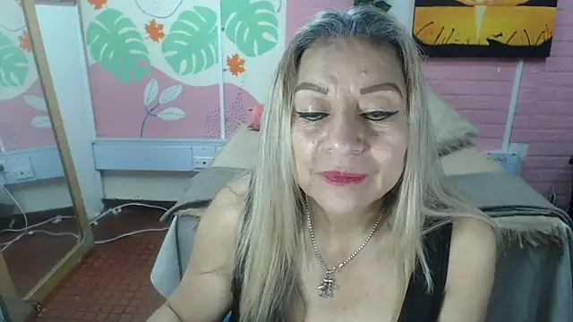 ZAMANTHA 网络视讯表演