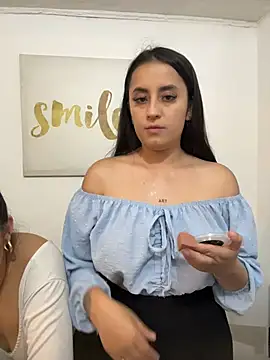 Antonella_Julieta's Live XXX Chat