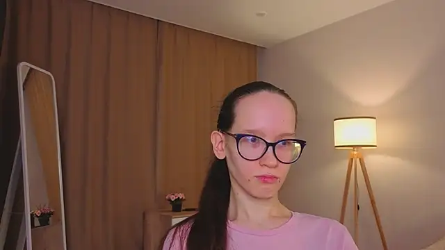 BettyBrowni: онлайн-секс-чат