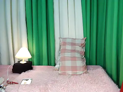 عرض كام ur_hot_jenelle