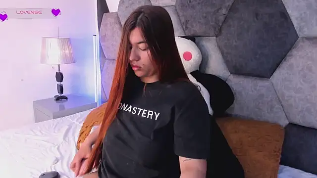 DulceJones Live XXX-Chat