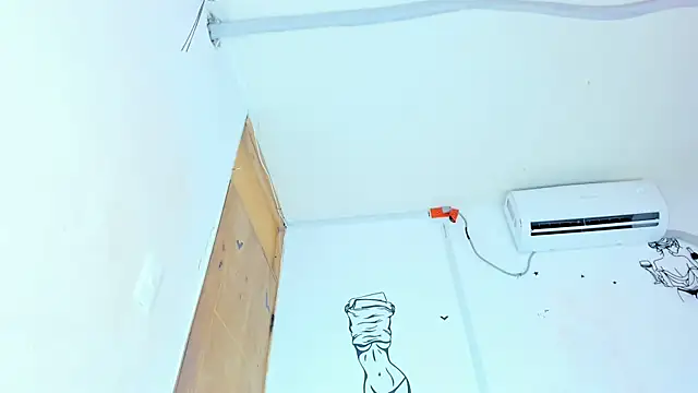 Chatroom XXX en direct de Emily_Coper18