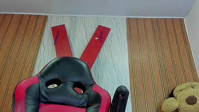 MarianaManzur Chat XXX in diretta