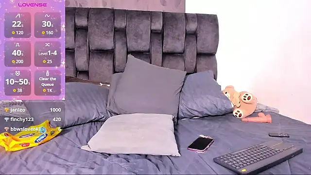 Aisha-sweet13 Chat XXX live