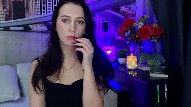 แชท XXX สดของ MonicaSweetx