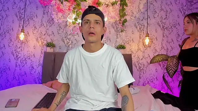 XXX chat uživo modela Bonny_and_carrot