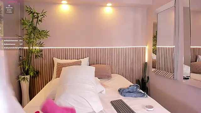 LucieMillerr 라이브 XXX 채팅