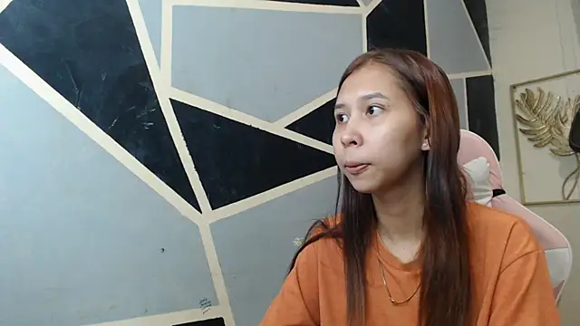 Charming_lexi Show Webcam