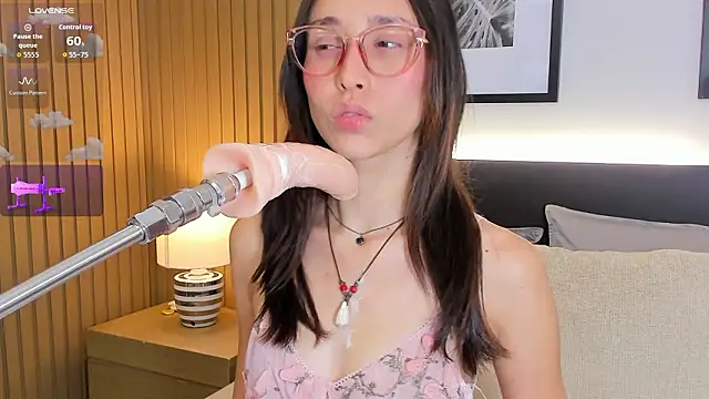 doll_bella_ Chat XXX in diretta